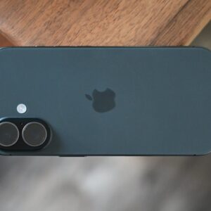 60616-137267-iPhone-17-table-xl 60616-137267-iPhone-17-table-xl