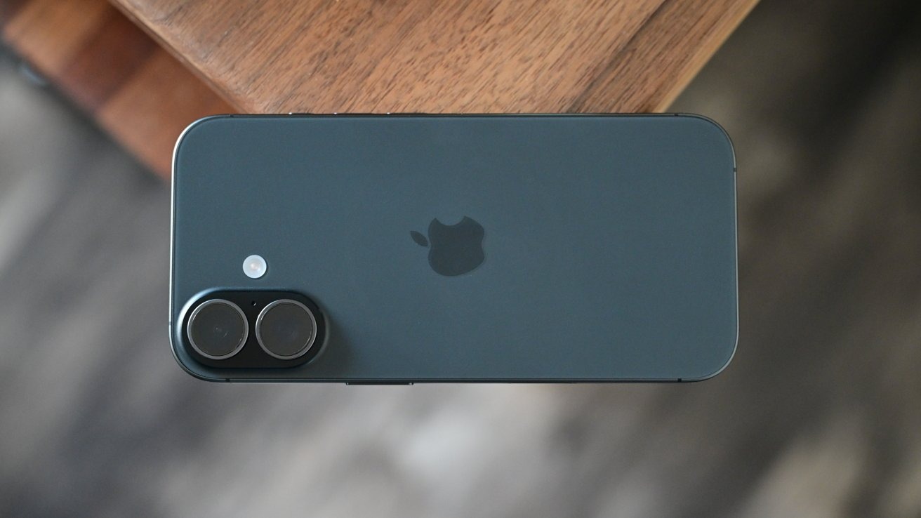 60616-137267-iPhone-17-table-xl 60616-137267-iPhone-17-table-xl