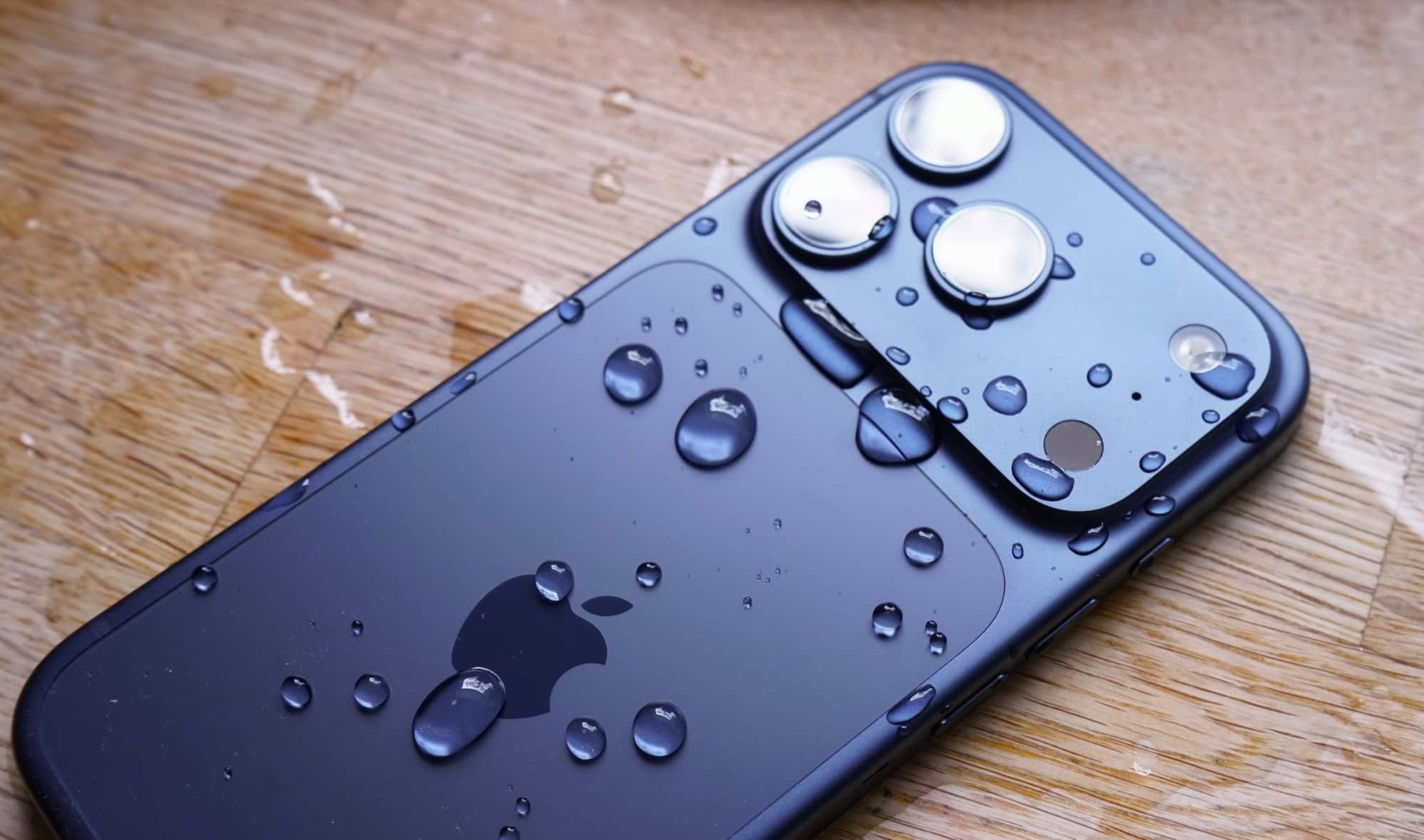 apple-iphone-17-pro-review-2025