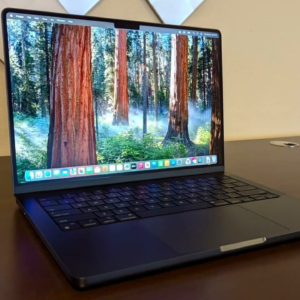 MacBook Pro 14-inch M4 Ultra 1TB SSD