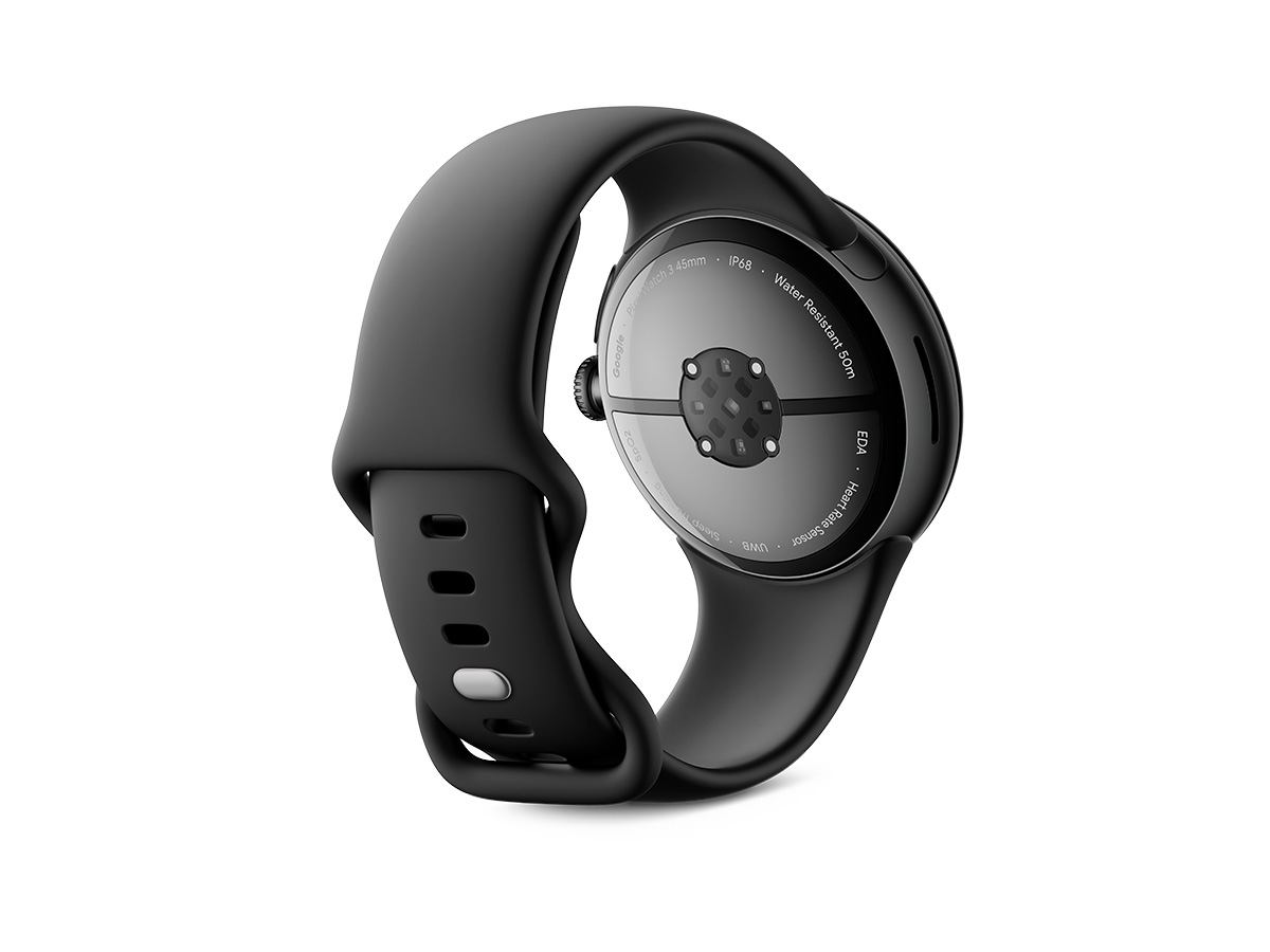 Rear view, three quarter angle, band closed