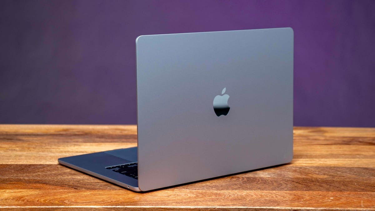 m4-macbook-air-15-10