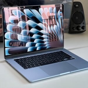 MacBook Air 15-inch M4 1TB SSD