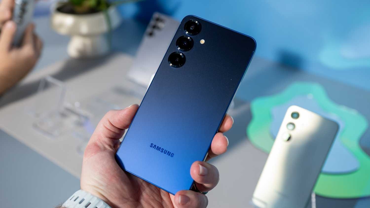 person-holding-the-samsung-galax